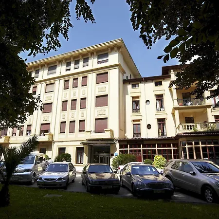 Gran Balneario De 3*