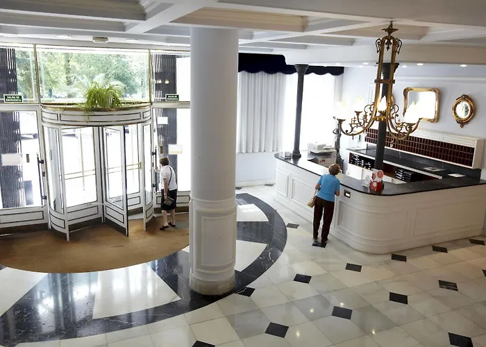 Gran Balneario De 3* Льерганес